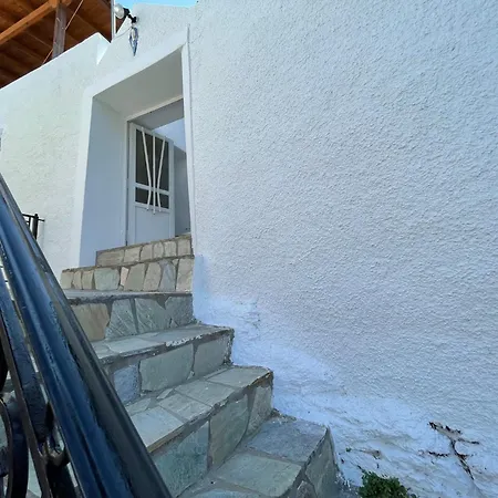 Holiday home Nionas Cheerful House *